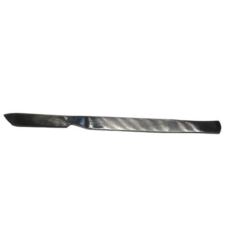 Knife to open back of watches